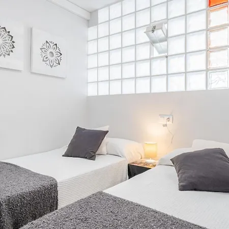 Agua Mundo 7-2 Levante Apartment